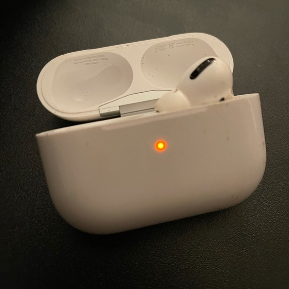 Apple EarPod pro (Right only) lost left